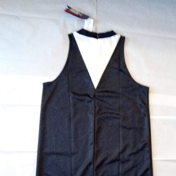 New Reebok Women's Meet You There Sleeveless Basketball Black & White Dress M - Picture 15 of 16